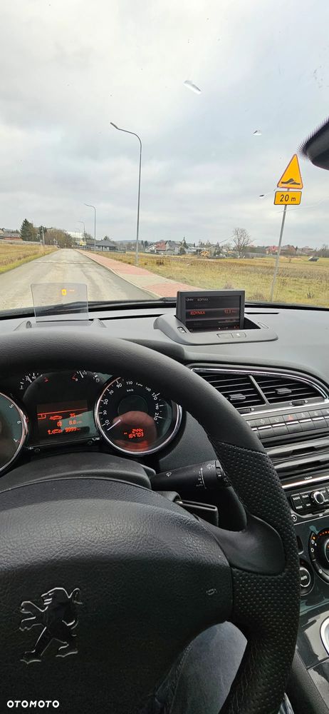 Peugeot 5008 155 THP Style - 12