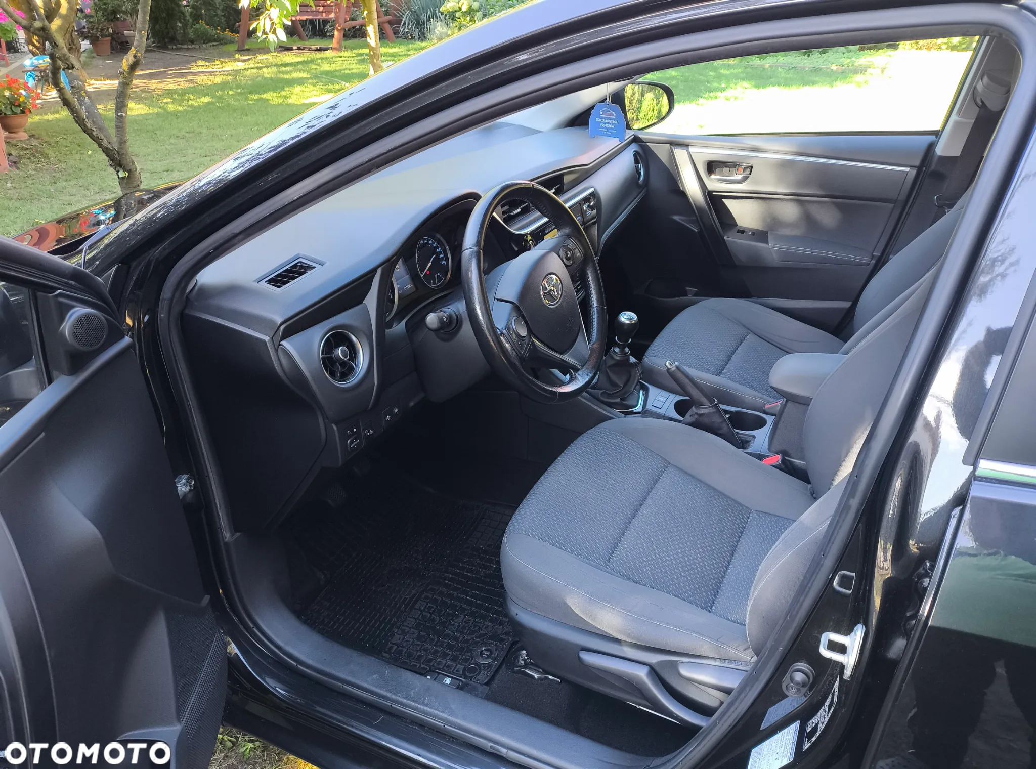 Toyota Corolla 1.6 Comfort - 11
