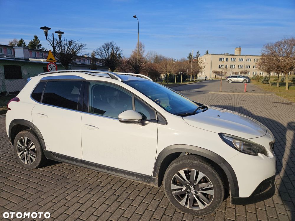 Peugeot 2008 2017 photo 4