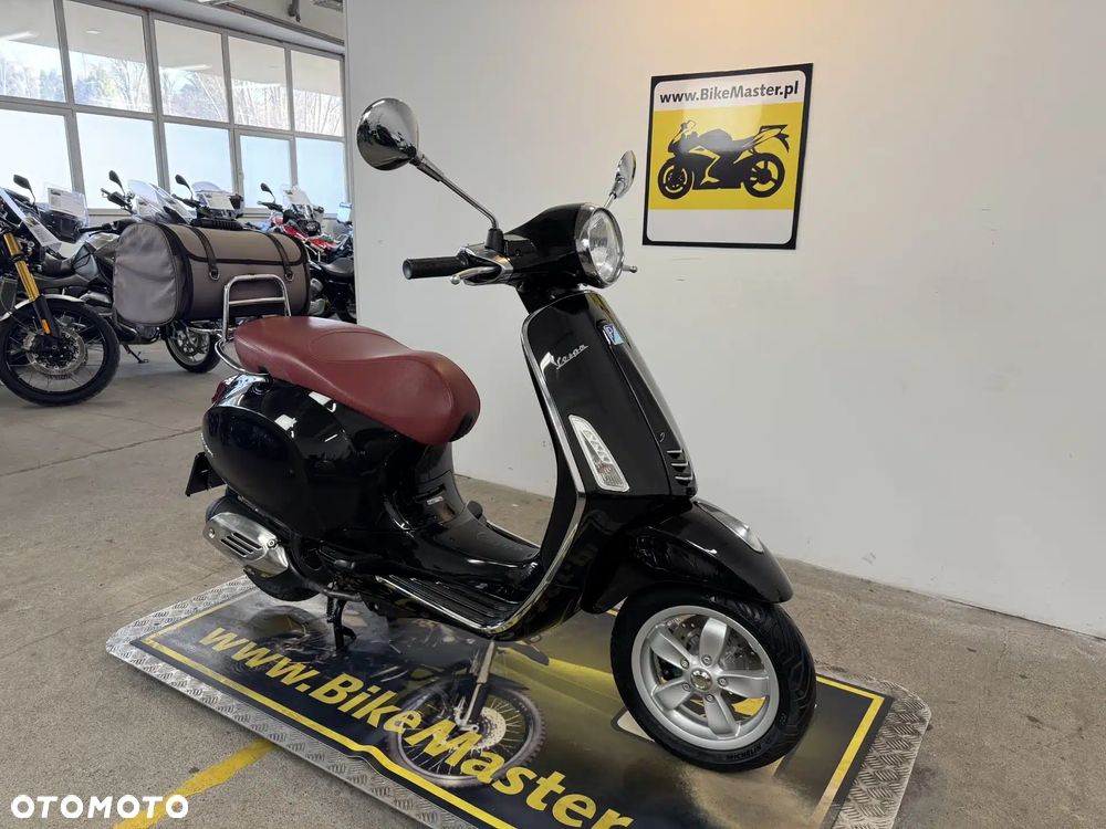 Vespa Primavera - 3