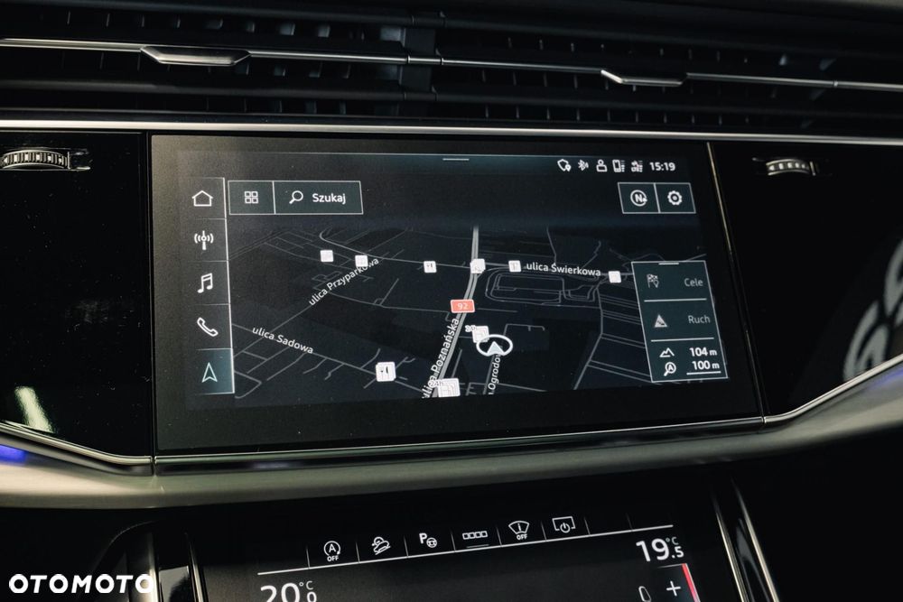 Audi SQ8 - 18