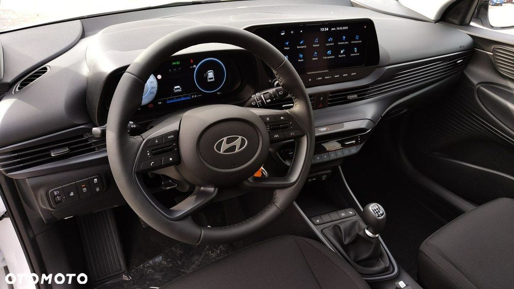 Hyundai i20 - 12