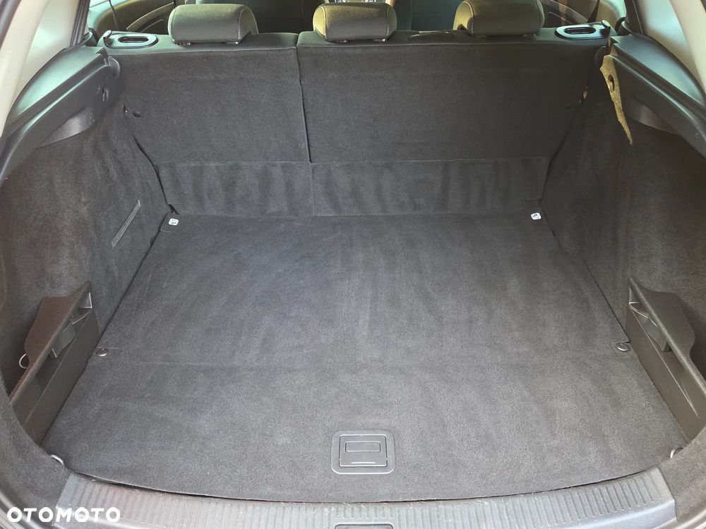 Renault Megane ENERGY dCi 110 LIMITED - 32