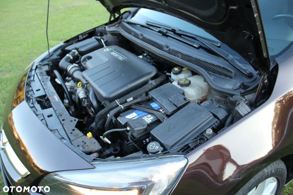 Opel Astra 1.7 CDTI DPF Style - 28