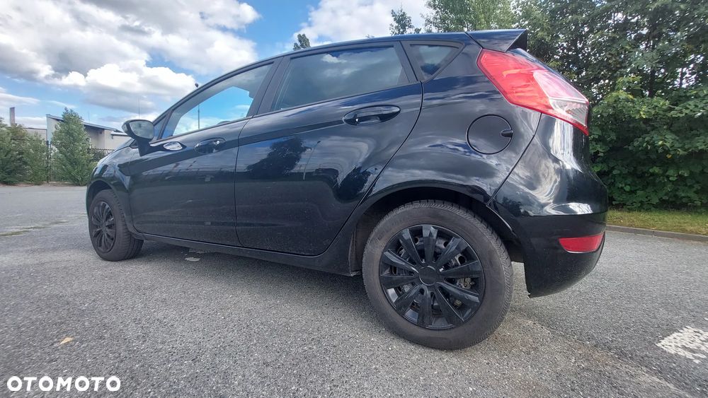 Ford Fiesta - 5