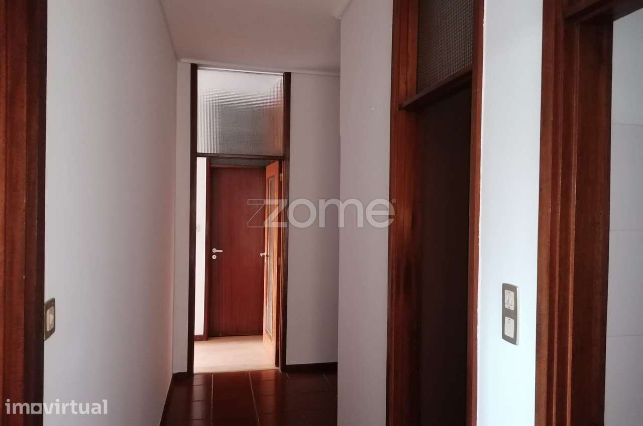T2+1 com garagem na Boavista para arrendamento - Grande imagem: 4/19