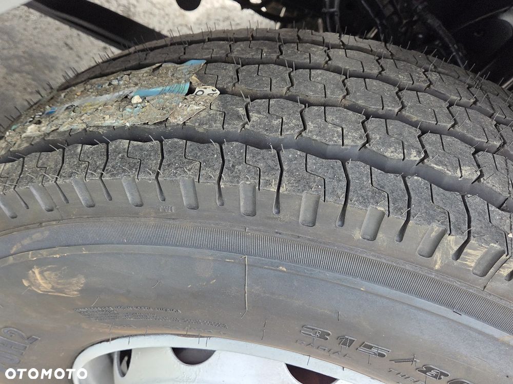 Mercedes-Benz AXOR 1826L // 9 BIEGÓW // KLIMA HAK // HDS HIAB ŻURAW DŹWIG // TYŁ PODUSZKI // EURO 4 - 16