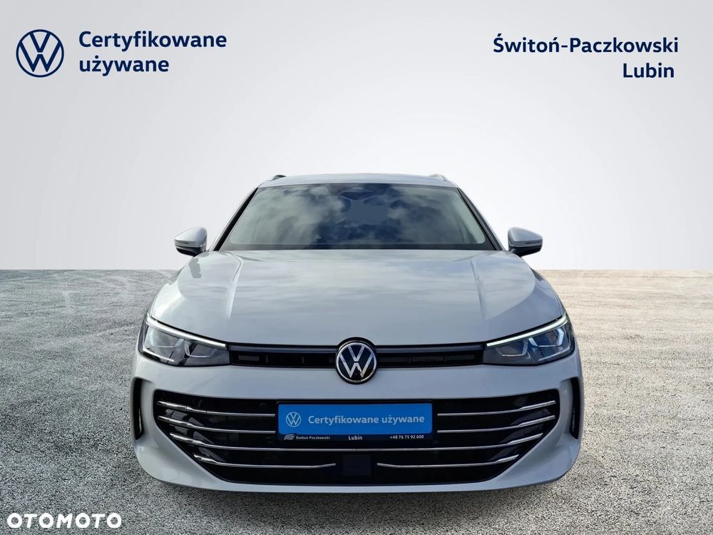 Volkswagen Passat Variant 2.0 TDI SCR DSG Elegance - 9