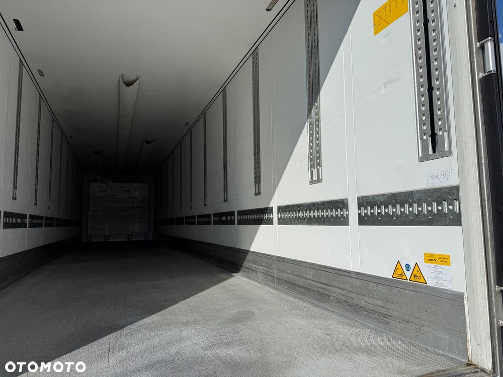Schmitz Cargobull - 18