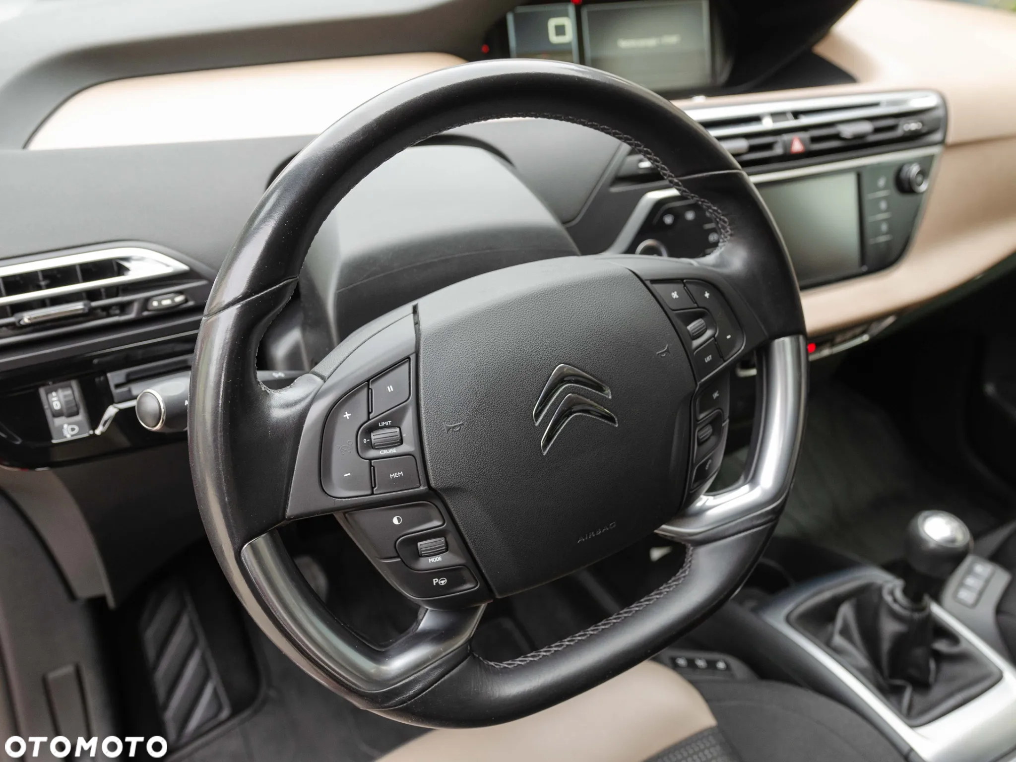Citroën C4 Picasso - 8