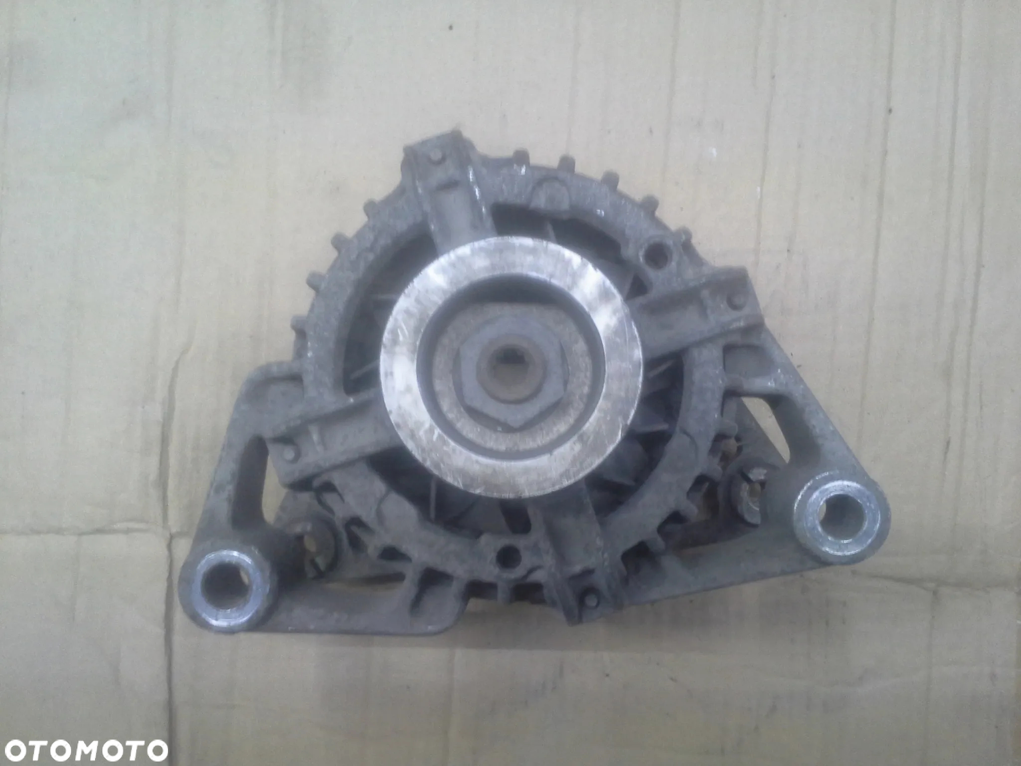 Alternator Opel Corsa C 1.2 16V 0124225041 14V 70A Bosch - 4