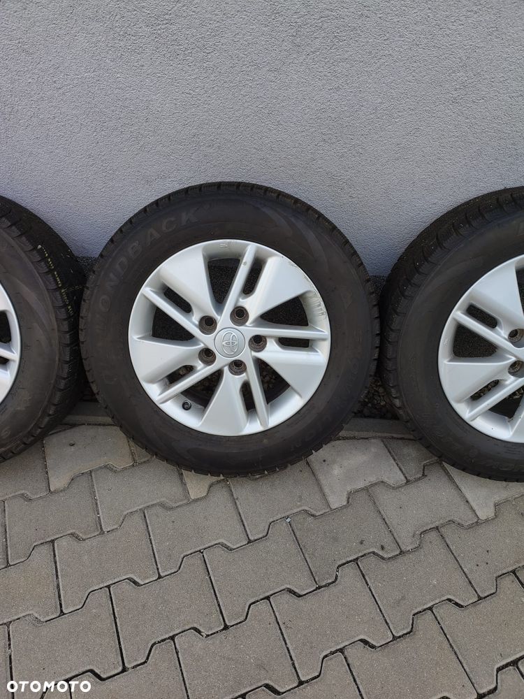 Toyota Auris 1.8 HSD Sol - 34