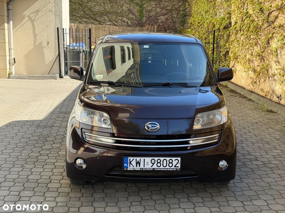 Daihatsu Materia 1.5 - 2