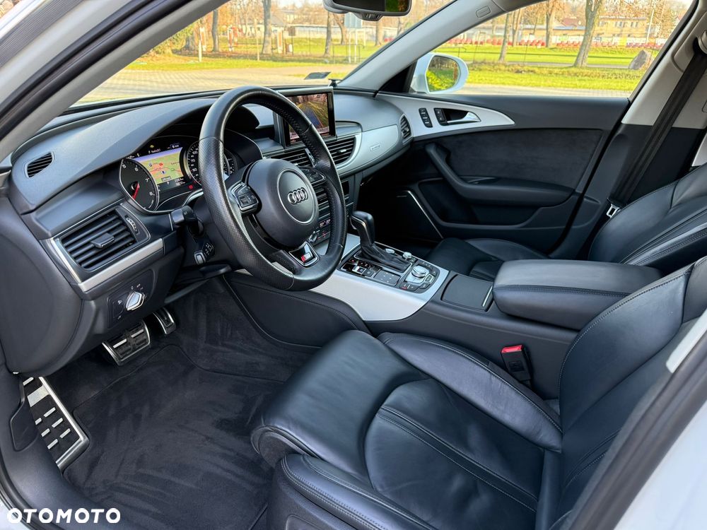 Audi A6 Avant - 13