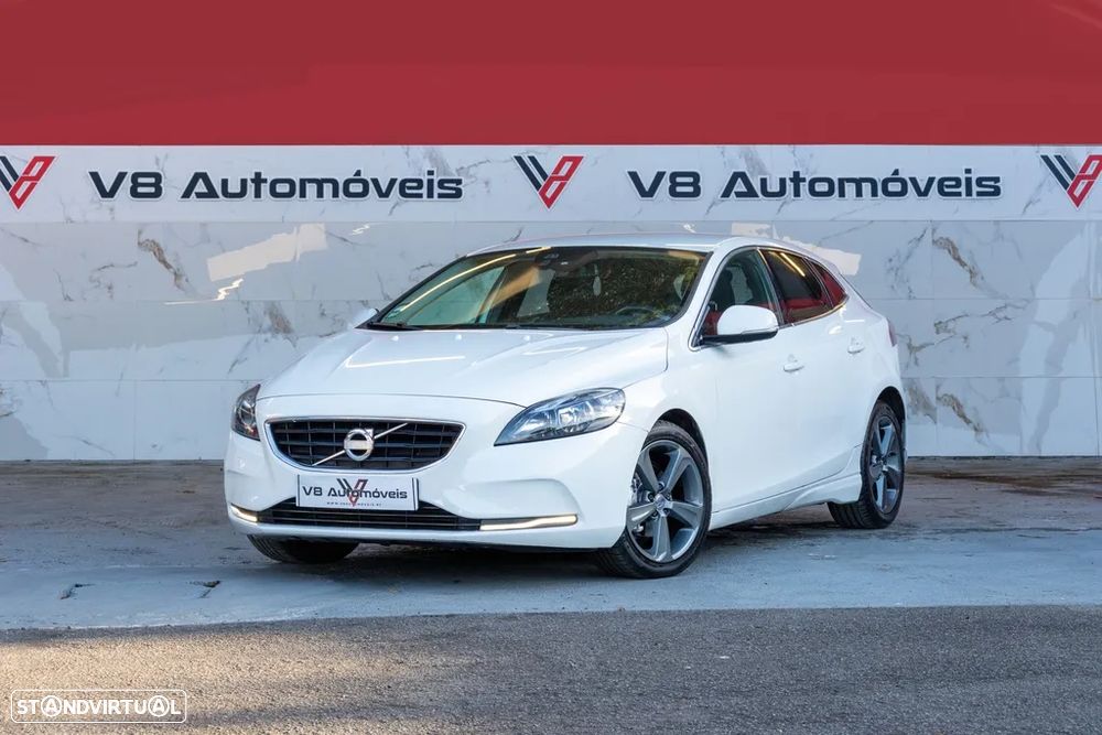 Volvo V40 1.6 D2 Eco Kinetic - 1