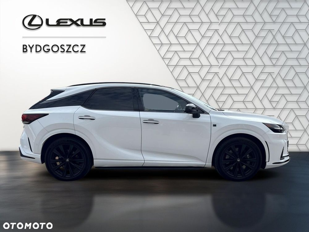 Lexus RX - 9