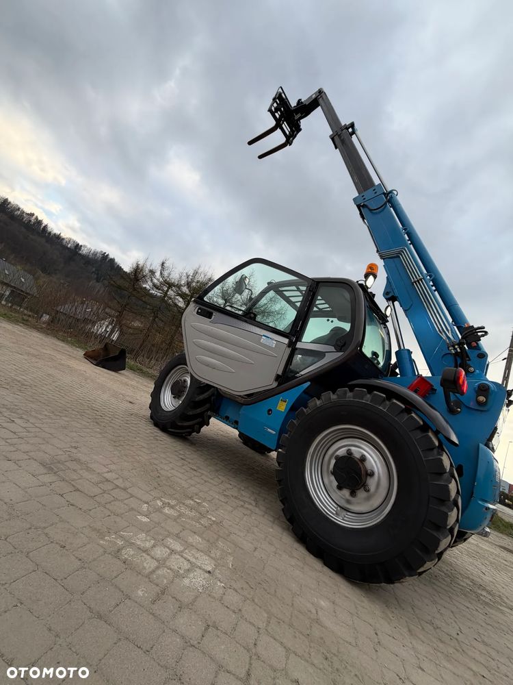 Manitou MT932 Ładowarka Teleskopowa dźwig wózek 9m. UDŹWIG 3,2 tony. Przebieg 2760 MTG jak Nowa z SALONU 2014rok z Norwegii z Gospodarstwa rolnego. Silnik PERKINS 100km. Serwisy w Dekra! Widły i łyżka. Ani deka luzu czy wycieku. OKAZJA! Jazda REWERS + 4 biegi. Skręt 3 tryby. - 31