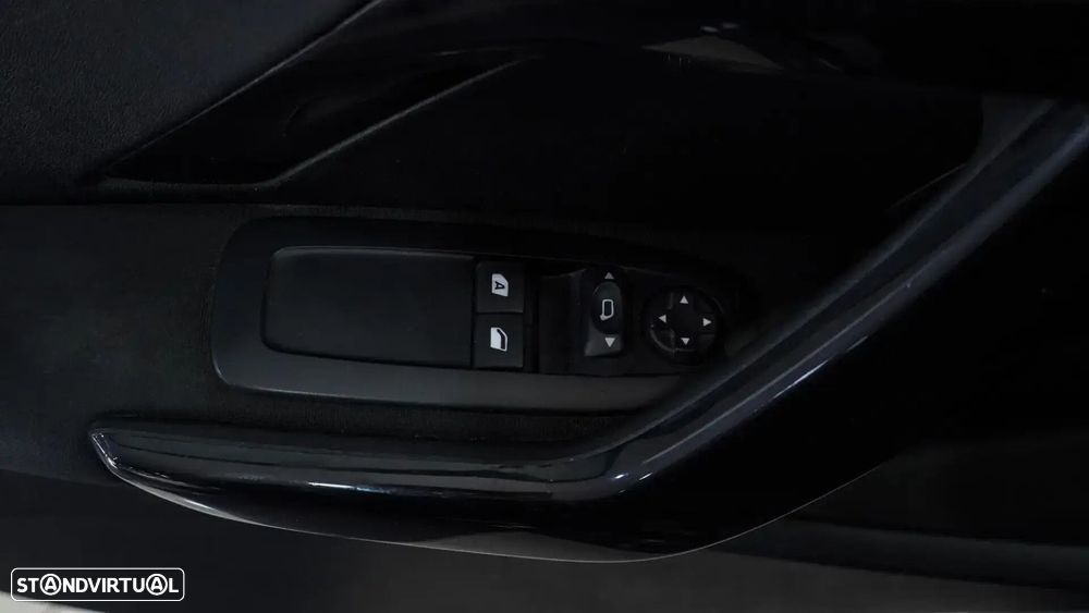 Peugeot 208 BlueHDi 100 Active - 22