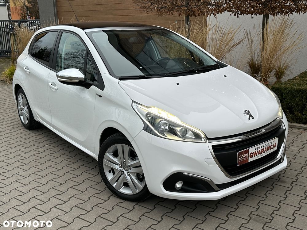 Peugeot 208 - 19