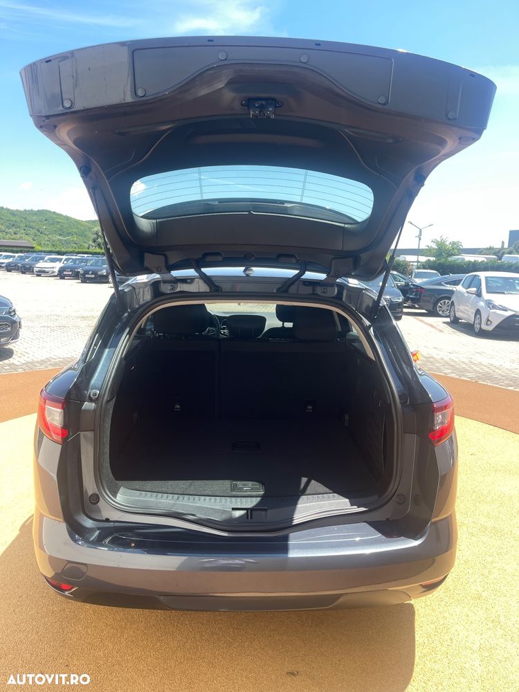 Renault Megane Blue dCi 116 Intens - 26