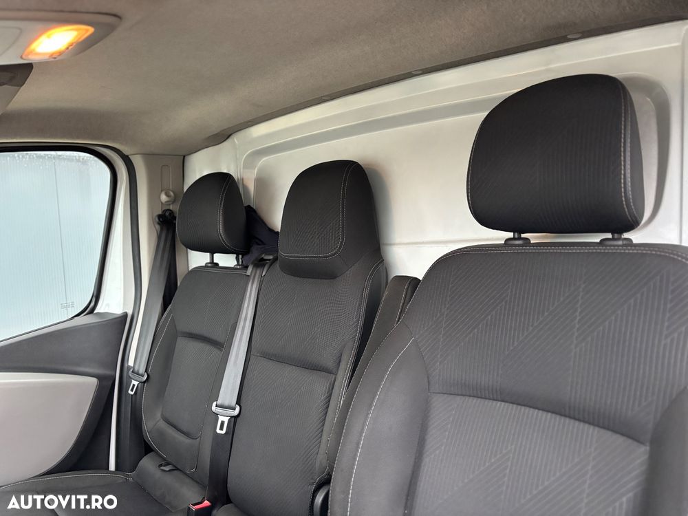Renault Trafic - 4