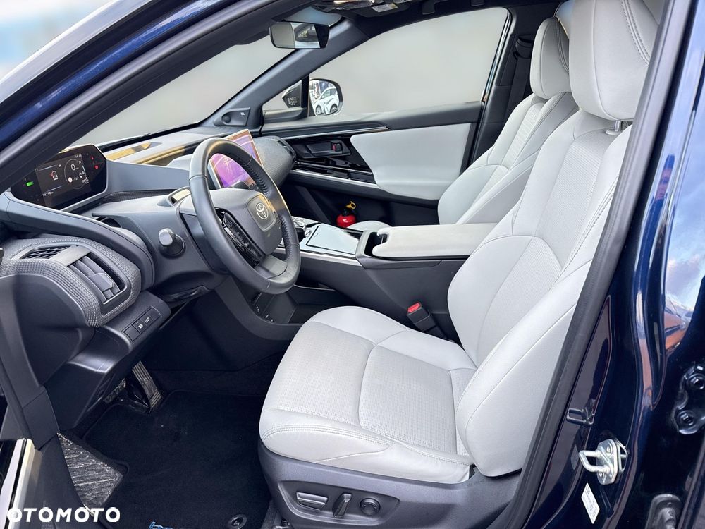 Toyota bZ4X 71.4kWh Executive - 10