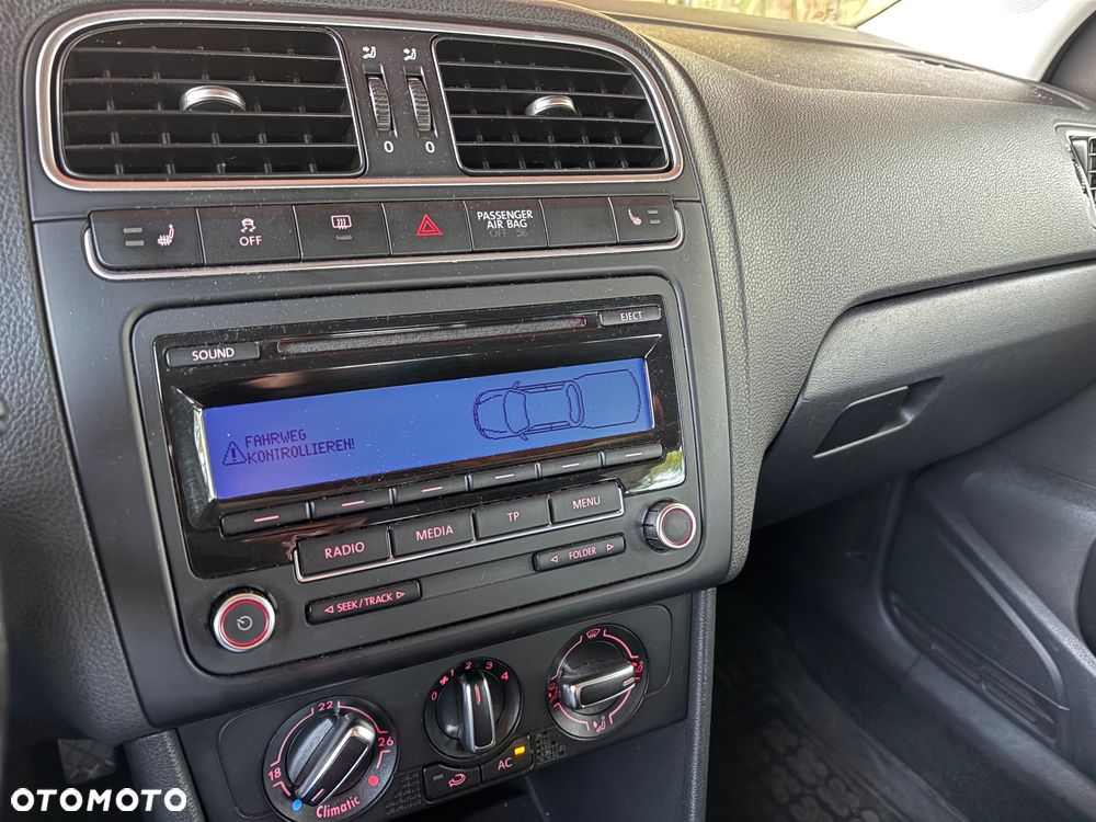 Volkswagen Polo - 12
