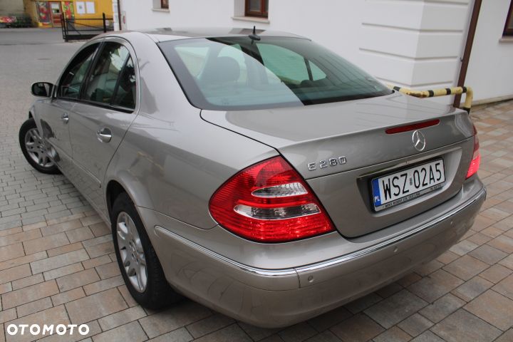 Mercedes-Benz Klasa E - 6