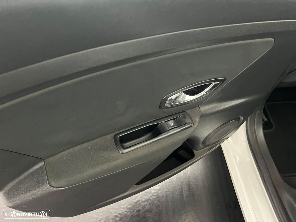 Renault Mégane Sport Tourer 1.5 dCi Dynamique - 14