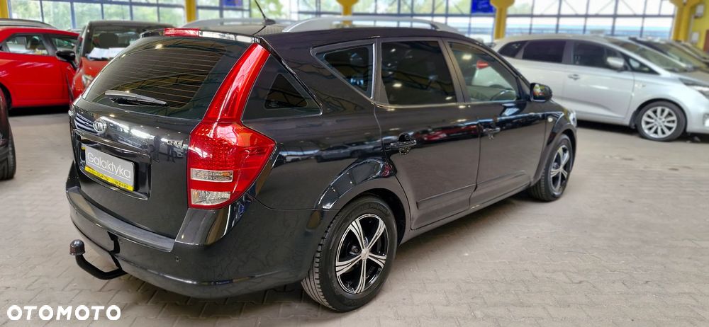 Kia Ceed Cee'd 1.6 Crdi Optimum + - 7