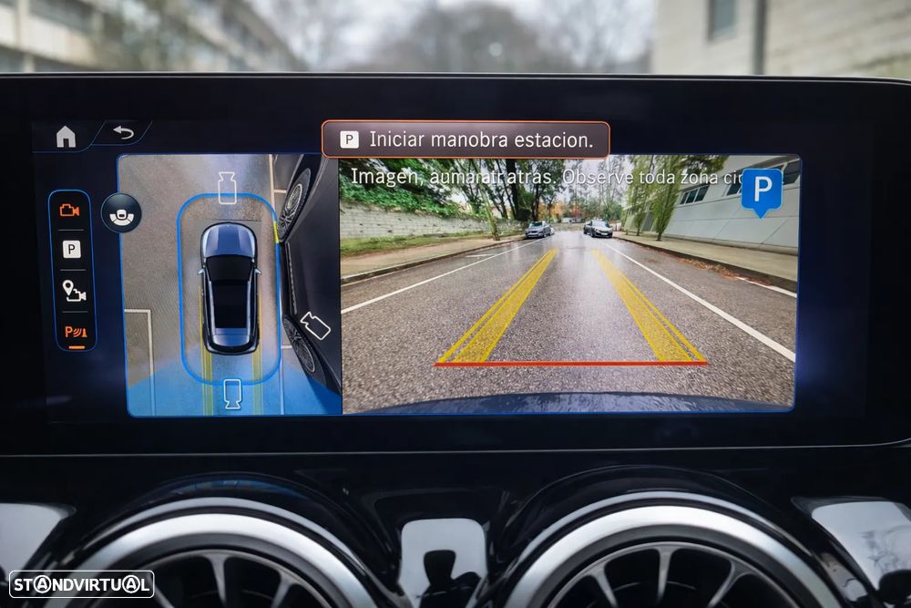 Mercedes-Benz EQA 300 4Matic AMG Line - 14