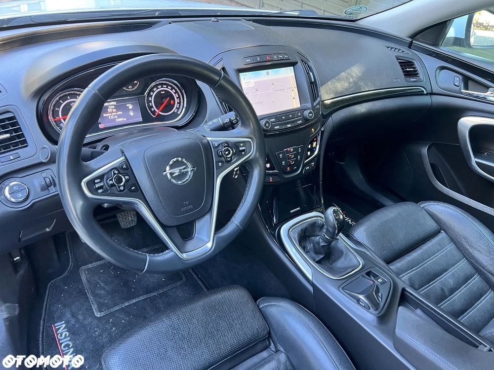 Opel Insignia - 19