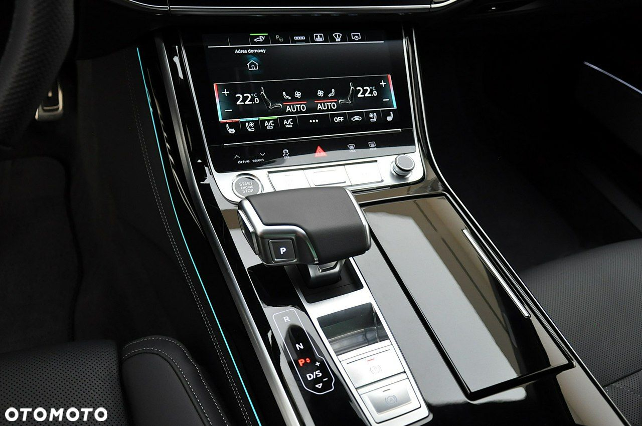 Audi A8 - 21