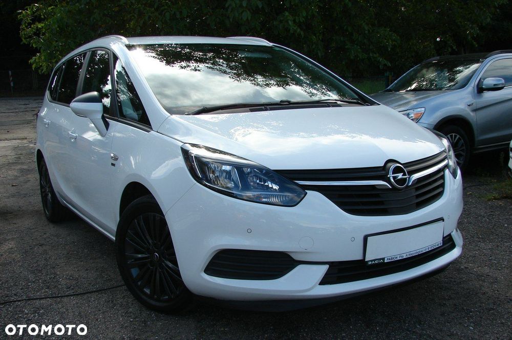Opel Zafira - 2