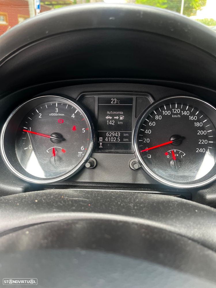 Nissan Qashqai 1.6 dCi 360 - 7