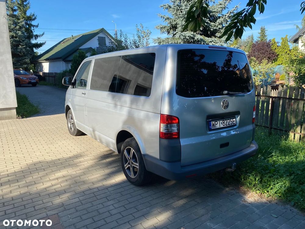 Volkswagen Transporter - 2