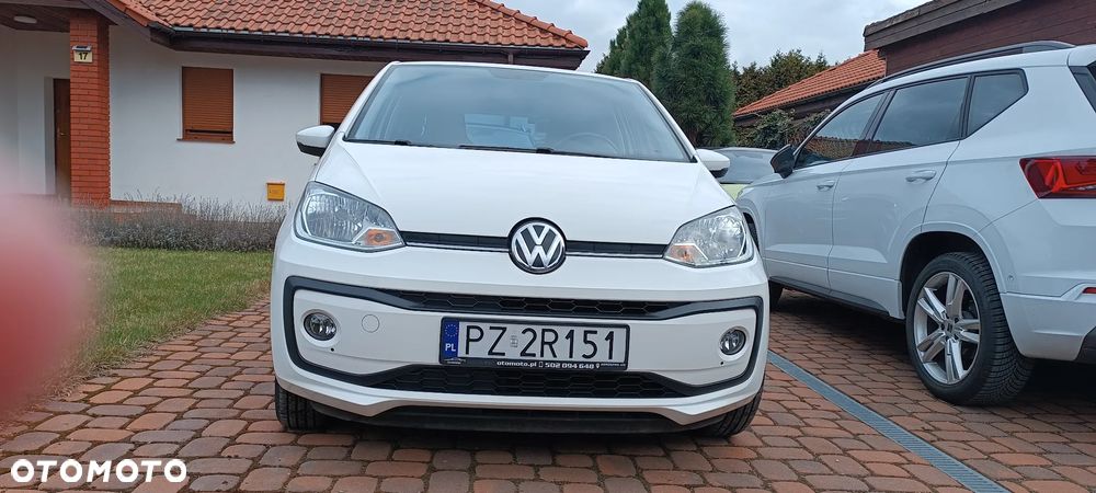 Volkswagen up! move - 12