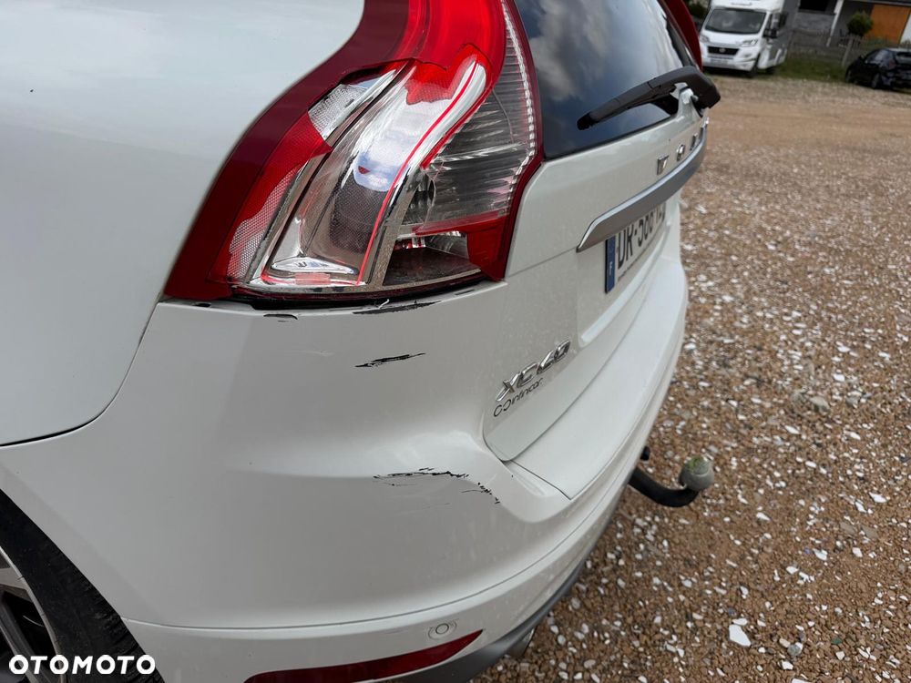 Volvo XC 60 D3 Drive-E R-Design Kinetic - 26