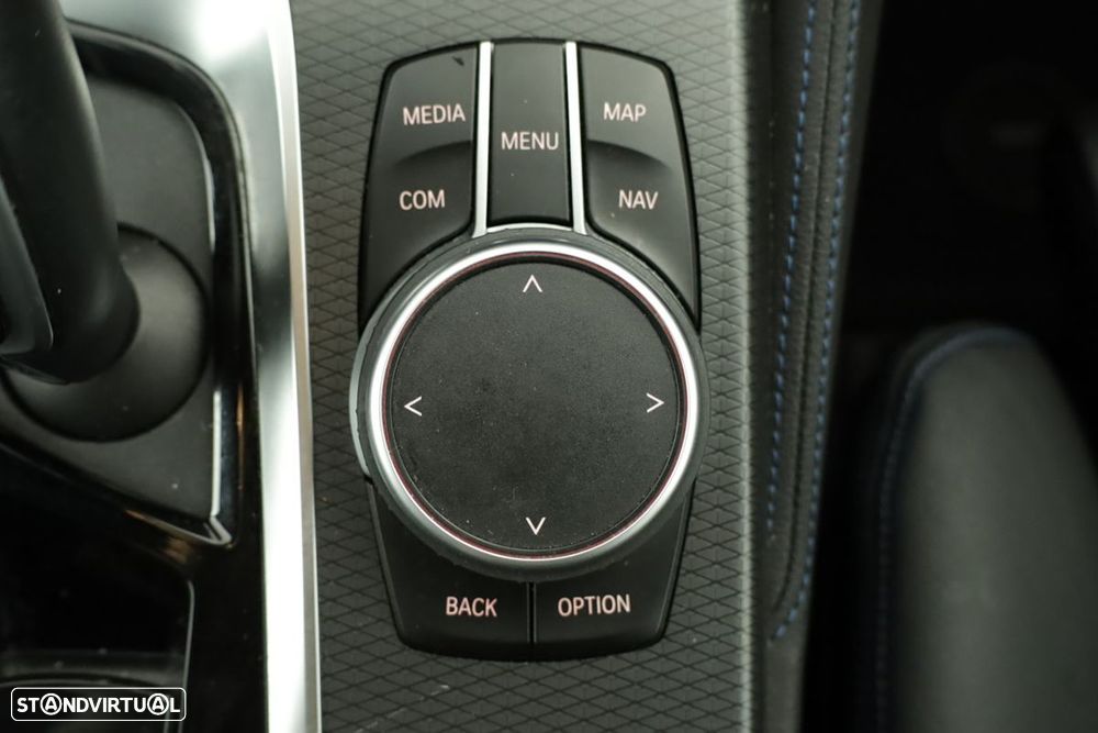 BMW 520 d Pack M Auto - 14