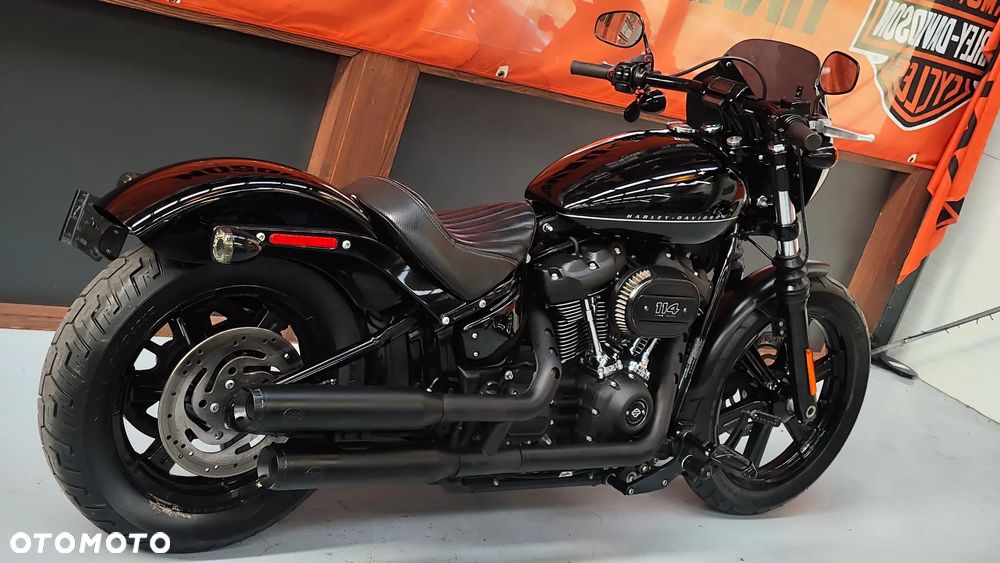 Harley-Davidson Softail Street Bob - 5