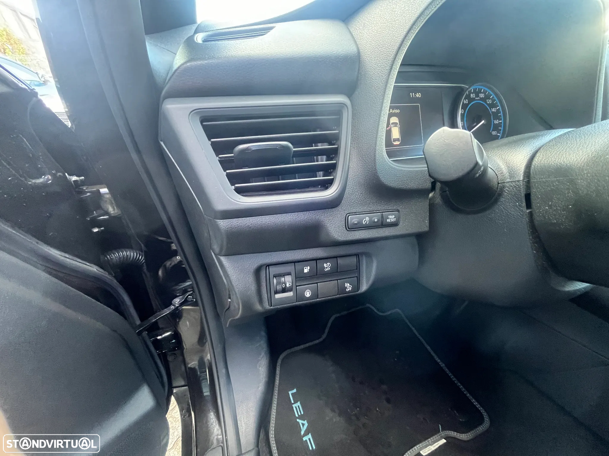 Nissan Leaf Acenta - 16