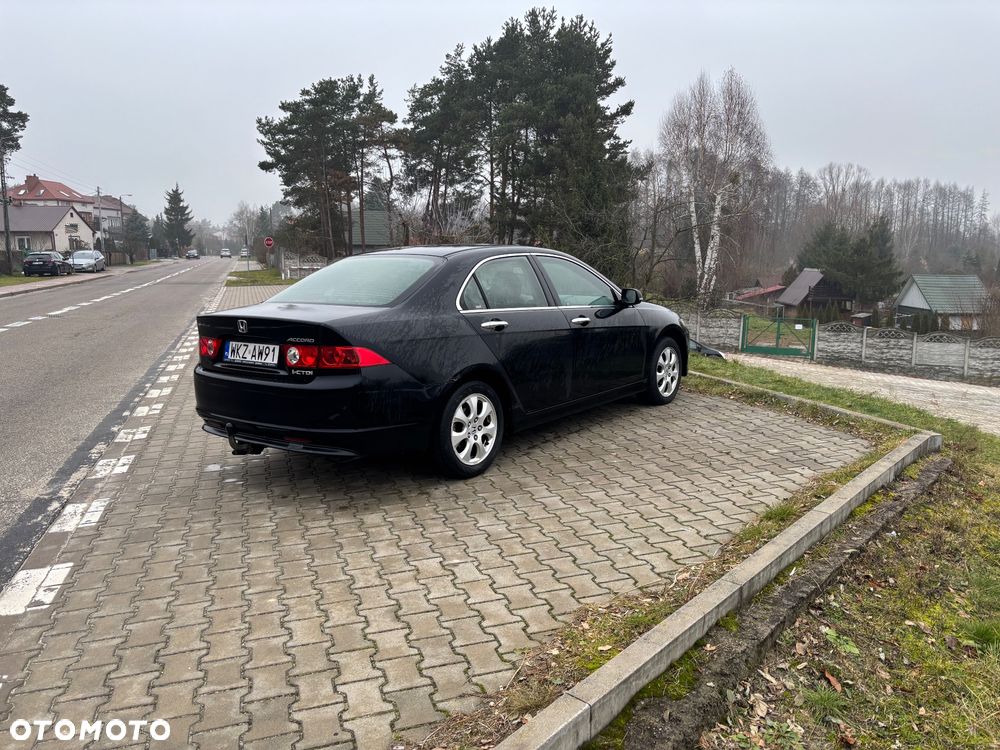 Honda Accord 2.2i-CTDi Executive - 4