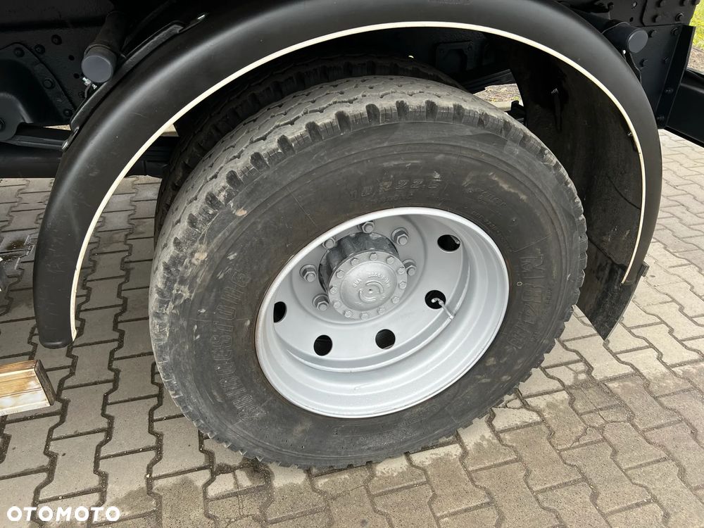 Iveco Eurocargo ML 120E22 - 12