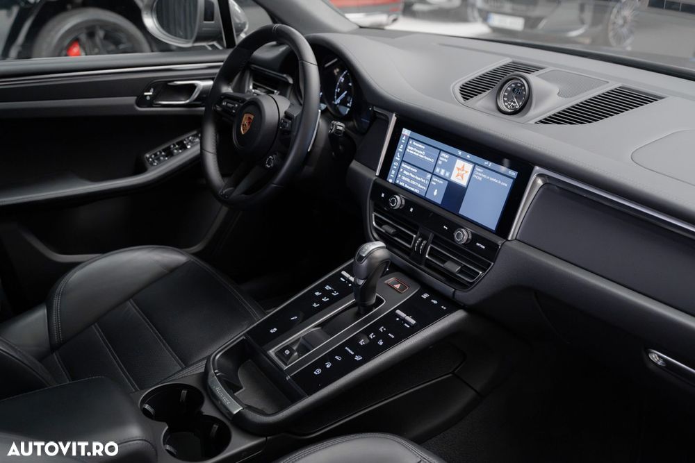 Porsche Macan T PDK - 37