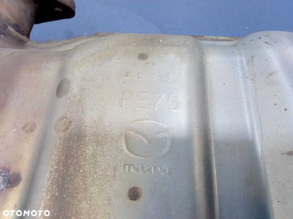 MAZDA 3 III BM 13- 2.0 16V SKYACTIV-G TŁUMIK KOŃCOWY WYDECH - 3