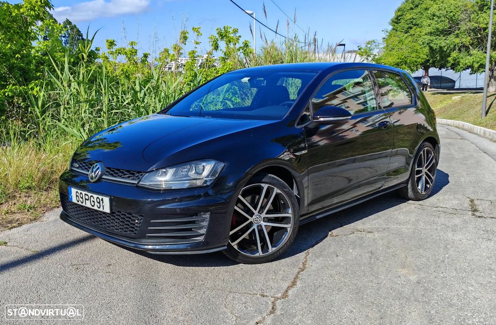 VW Golf 2.0 TDI GTD - 1