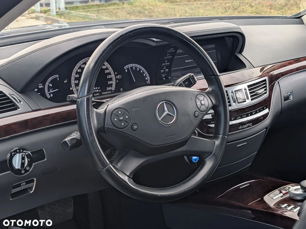 Mercedes-Benz S-Class 2013 photo 5