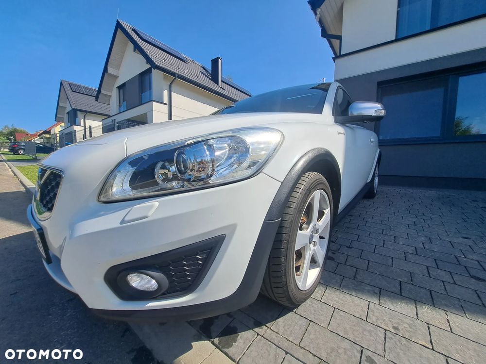Volvo C30 D2 R-Design - 17