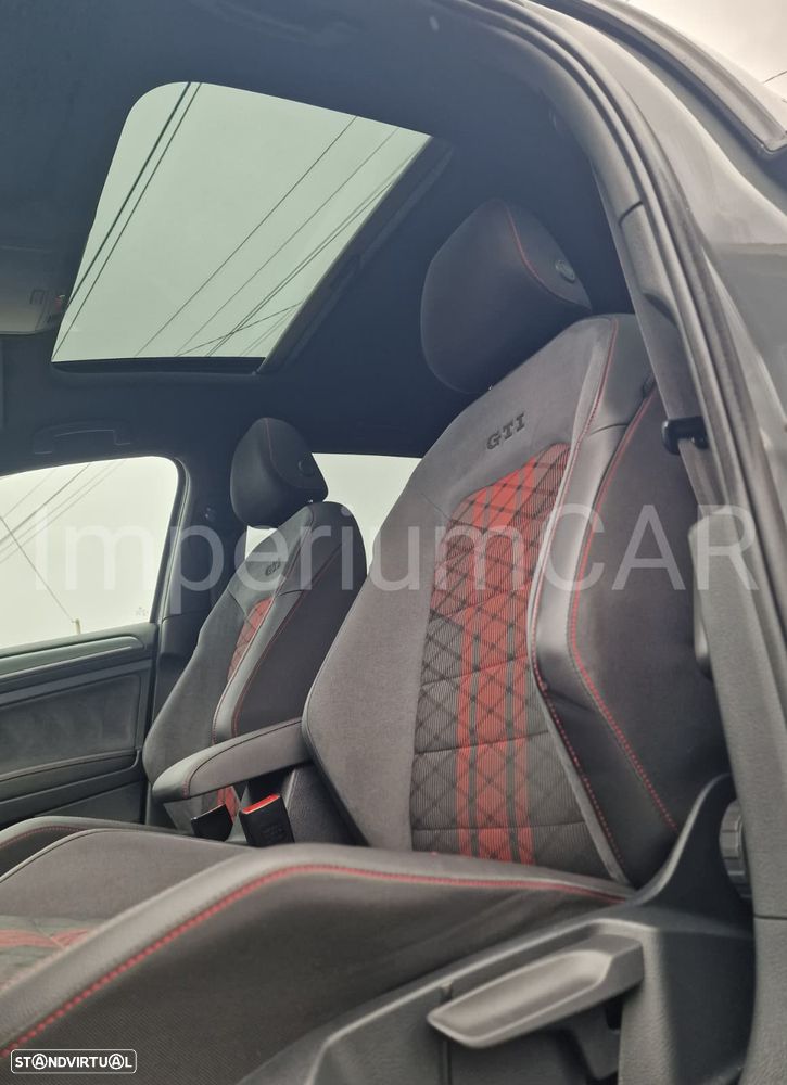 VW Golf GTI TCR 2.0 TSI OPF DSG - 12