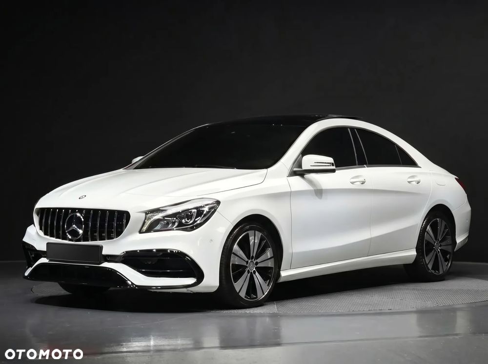 Mercedes-Benz CLA - 2